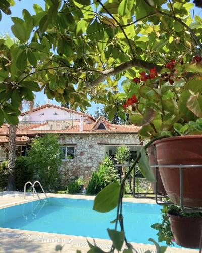 Urla Bella