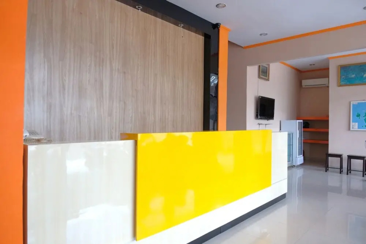 OYO 1149 Hotel Mustika