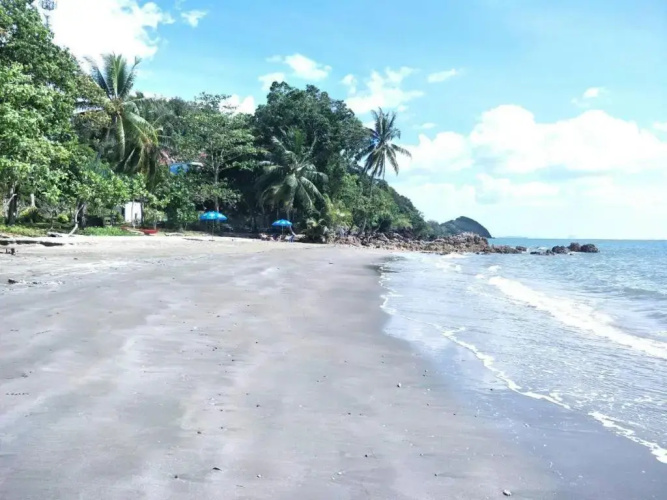 Koh Sukorn Paradise Resort