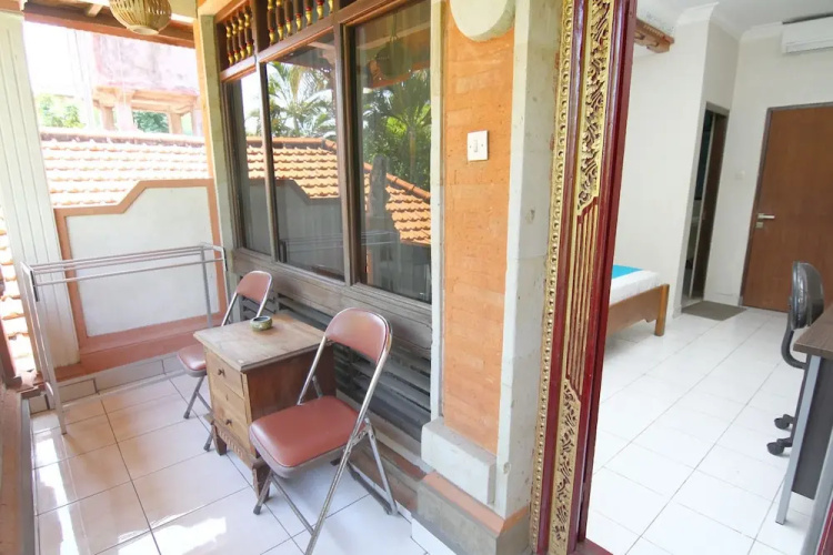 巴厘岛艾里勒吉安194号酒店(Airy Legian 194 Kuta Bali)