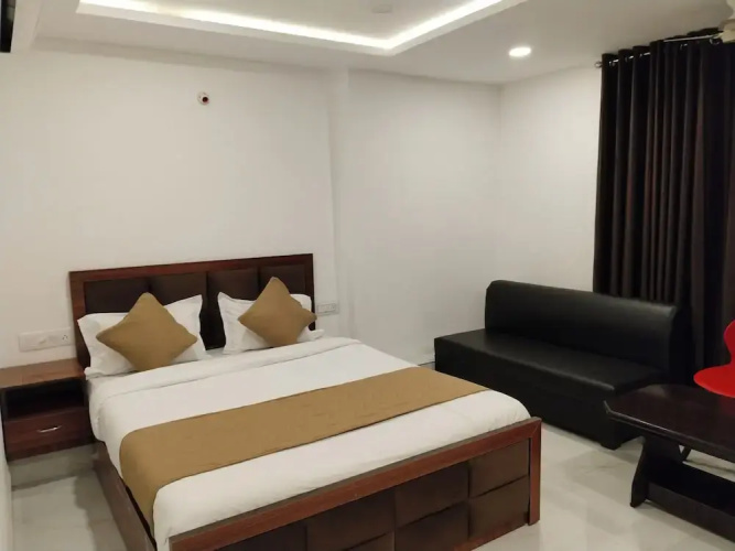 Hotel Shiv
