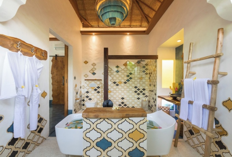 1 Bedroom Luxury room with pool view