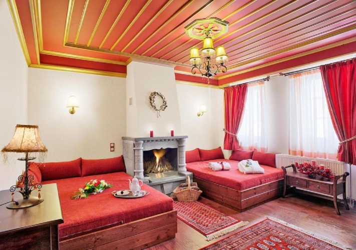 Superior Double room with balcony and with mountain view