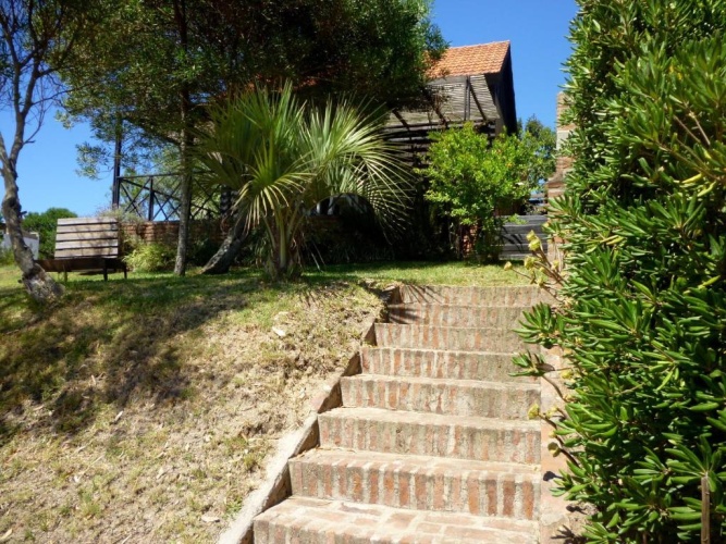 2 Bedrooms Cottage