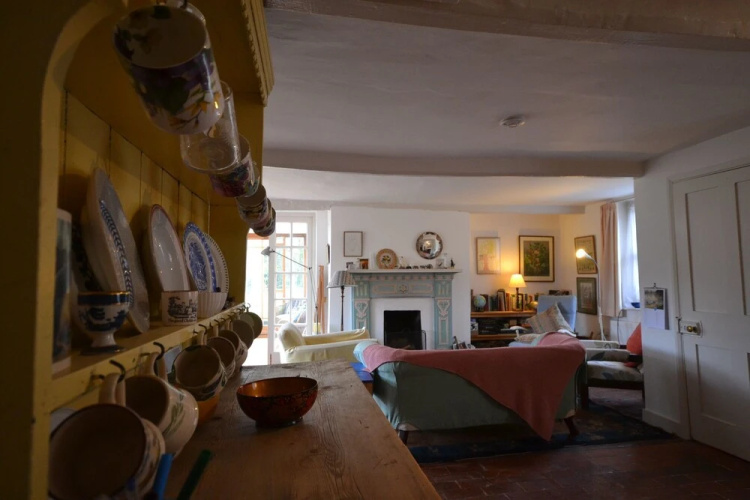 Downgate Villa, Petersfield 489346