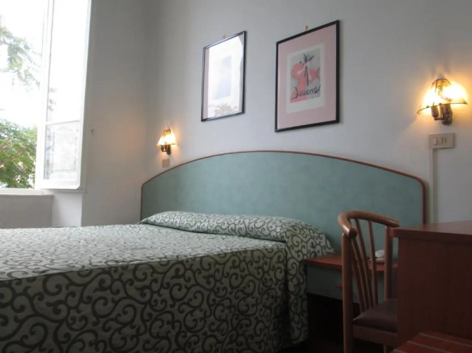 Hotel Italia