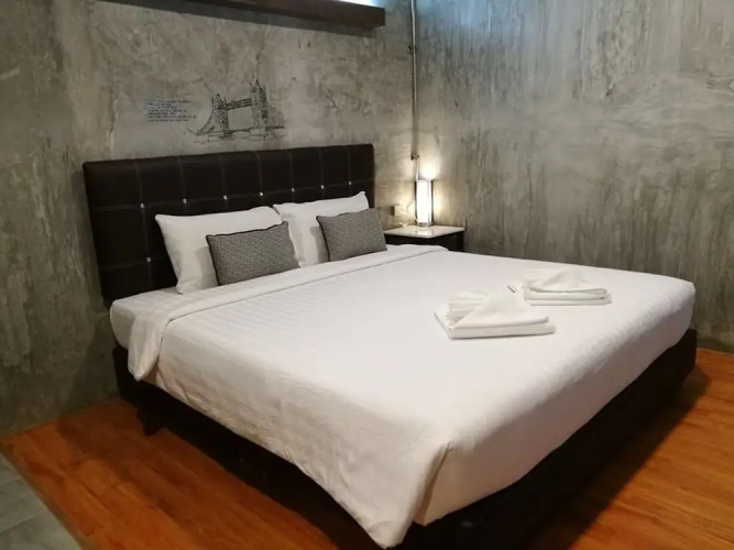 T4 Hotel Sisaket