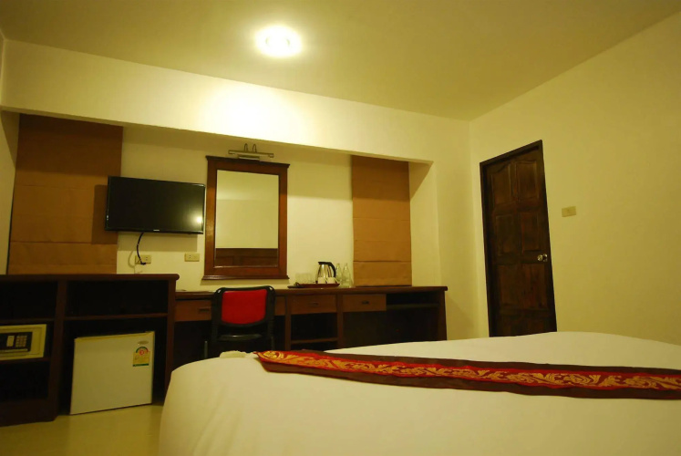 Patong Budget Rooms