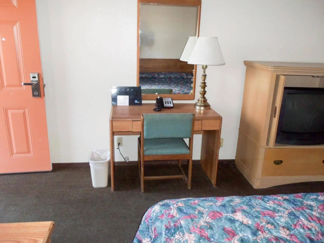 Giddings Executive Inn
