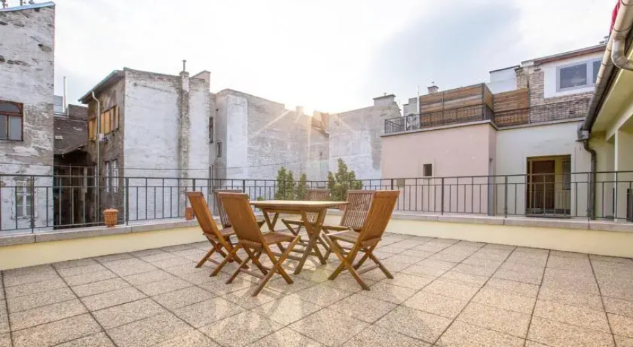 Central Apartment Oktogon