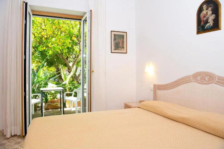 Hotel Candia