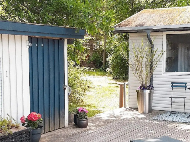 5 Person Holiday Home in Grenaa