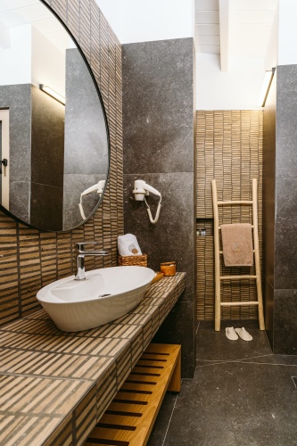 Deluxe Double Suite