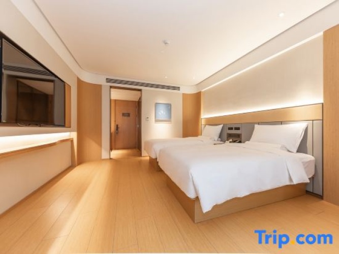 Standard Twin Family room