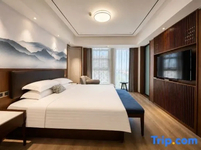 Deluxe Double Suite