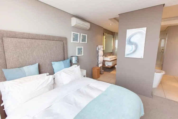 2 Bedrooms Luxury Apartment