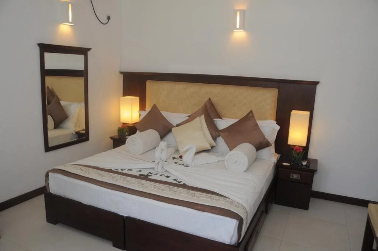 White Villa Resort Aungalla