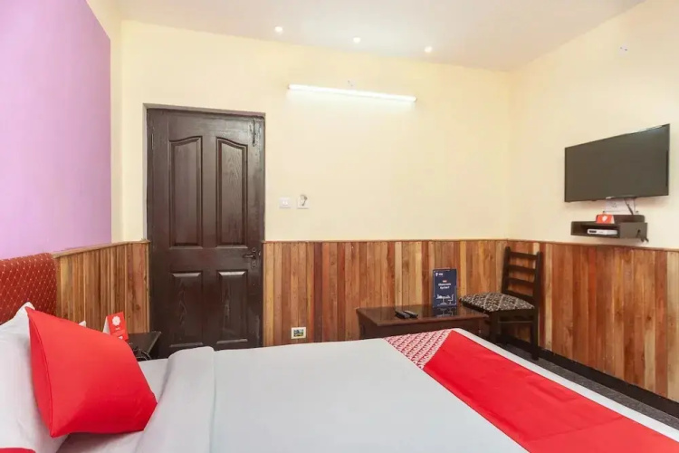 Limra Residency By OYO Rooms