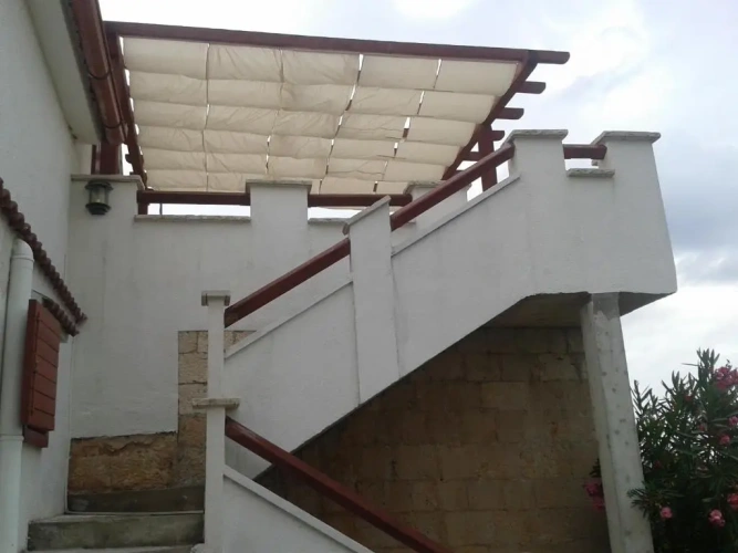 3 Bedrooms Apartment