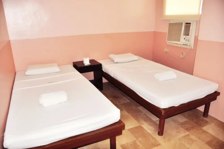 Economy Twin room