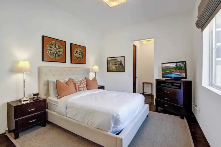 Legends by Avantstay Stunning Golf Villa Featuring Spa, Pool & Fire-pit
