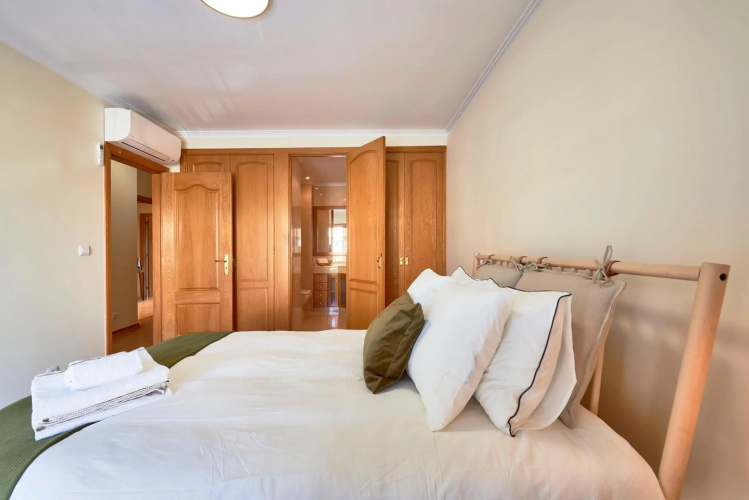 Carcavelos Apartment