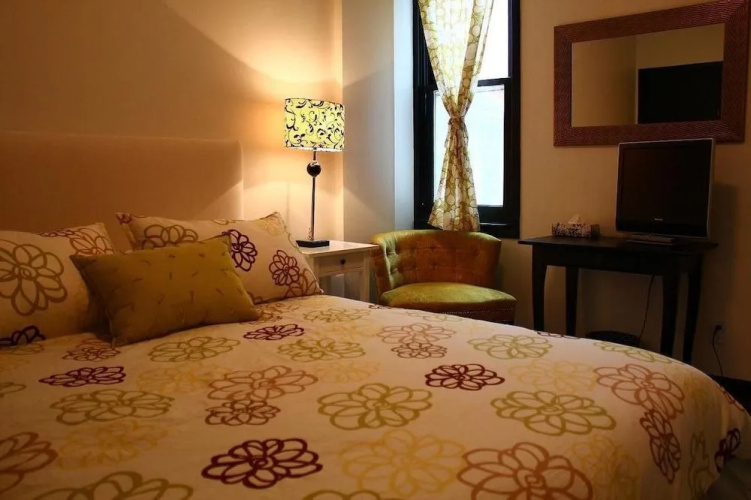 Downtown Home Inn Bed and Breakfast