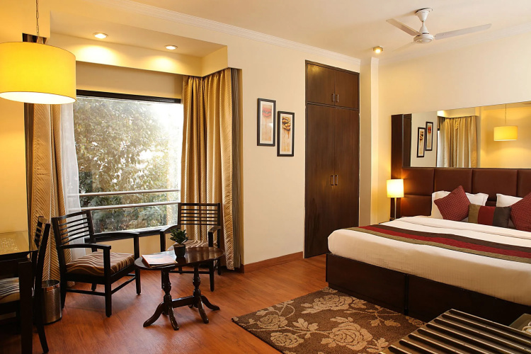 Ahuja Residency JCM 77 DLF Phase II