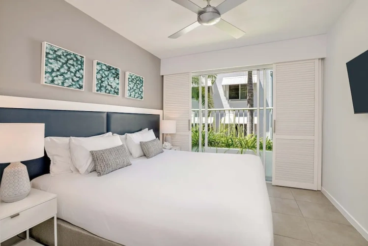 1 Bedroom Deluxe Suite with balcony