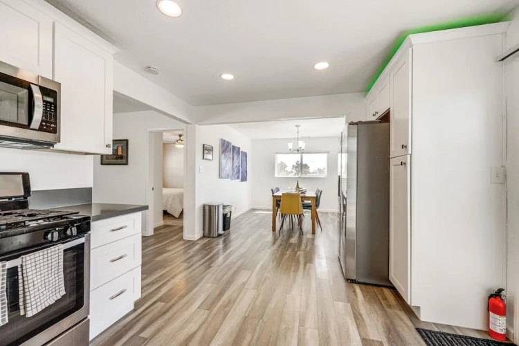 3 Bedrooms Cottage