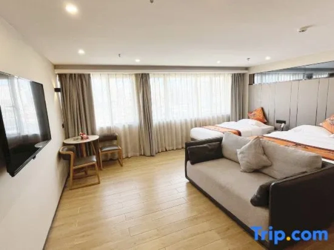 Standard Family room