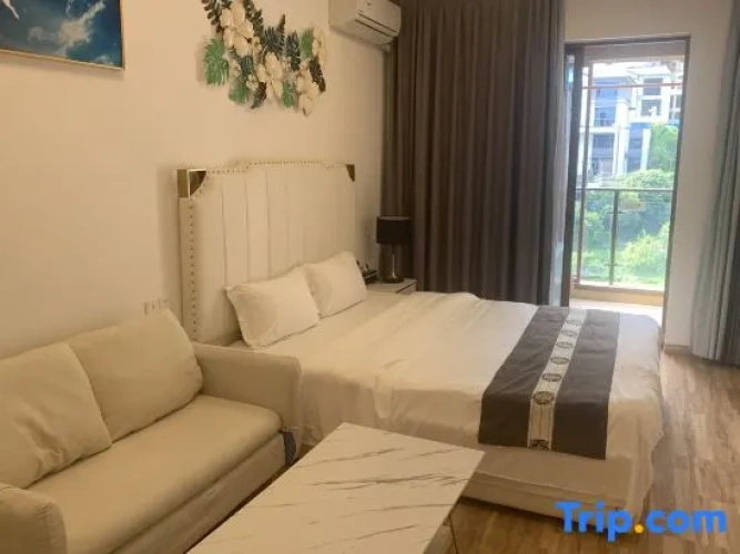 Deluxe Double room with balcony and with mountain view