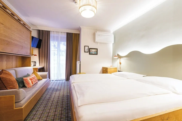 Comfort room