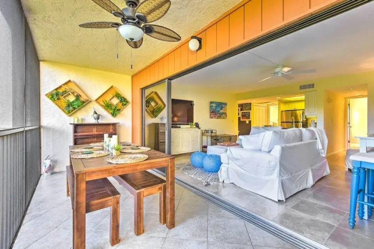Comfortable Siesta Key Condo w/ Pool Access!
