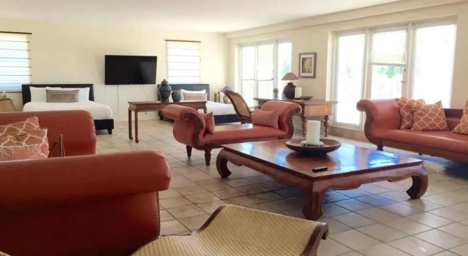 Casa Grande Suites by South Beach Vacations