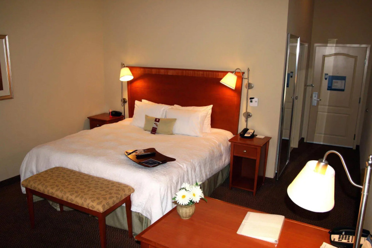 Hampton Inn Clinton