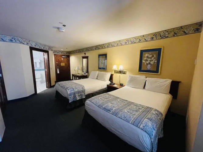 Hotel 27