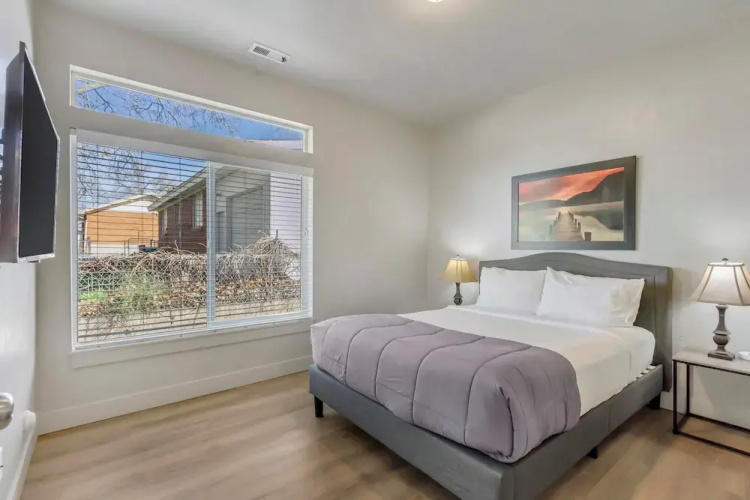 Hill Field Stays by Cloud Dream Homes