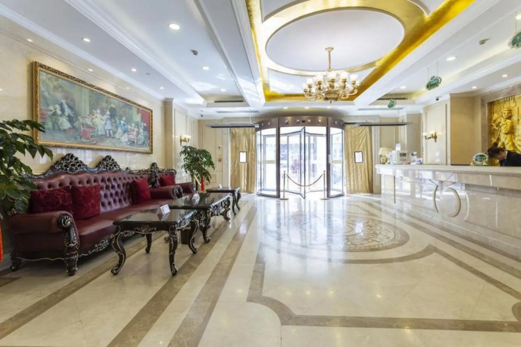 Vienna Hotel (Xining Dashizi Mojia Street)