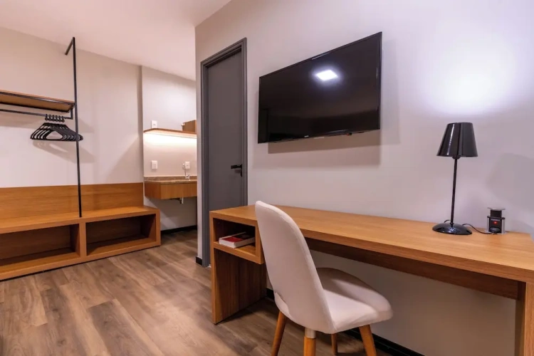 Standard Twin room with balcony