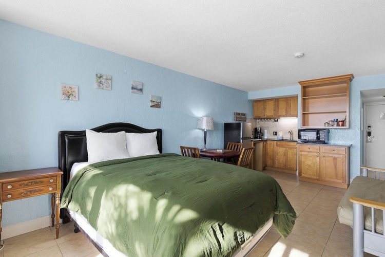 Standard Double room with balcony