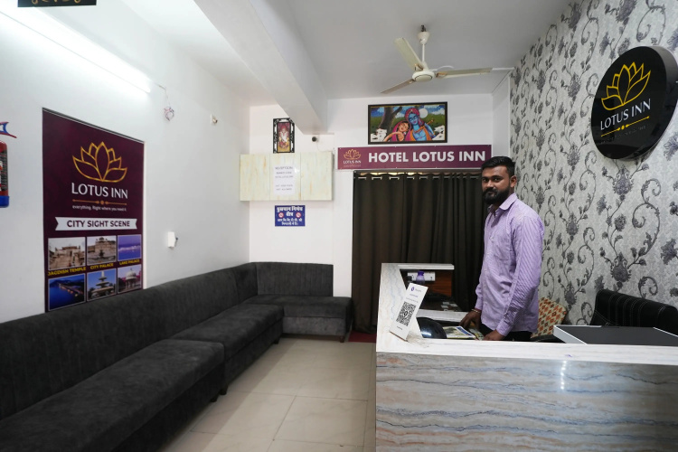 Hotel Lotus Inn