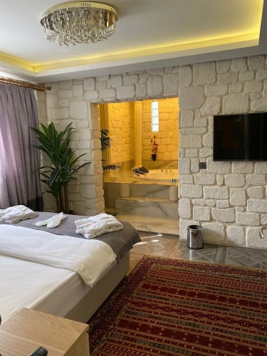 Suite with balcony