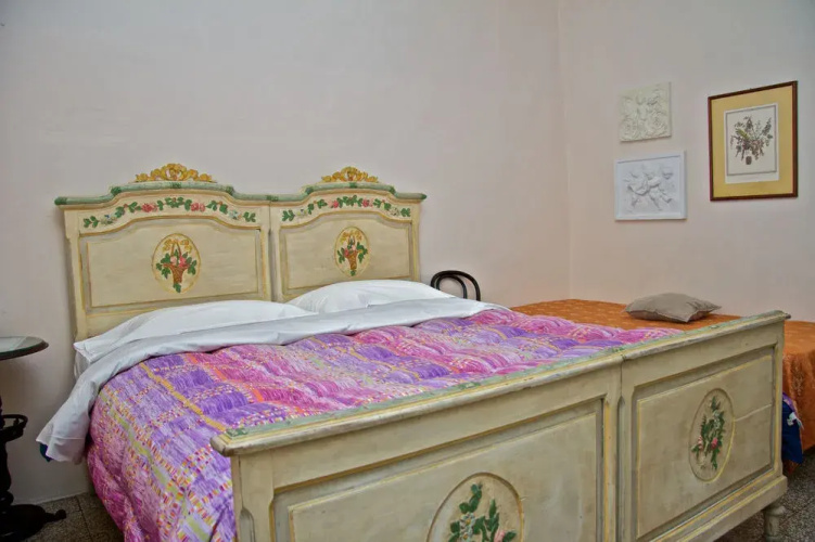 Alex Guest House