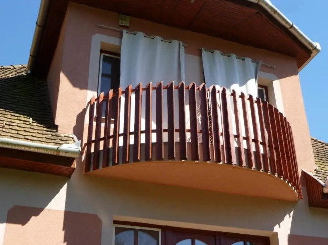 Standard Triple room with balcony