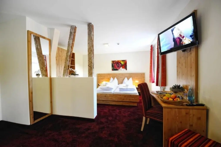 Double Suite