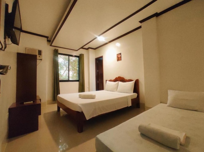 Superior Triple room