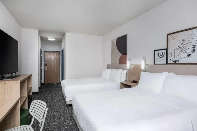 Standard Sextuple room