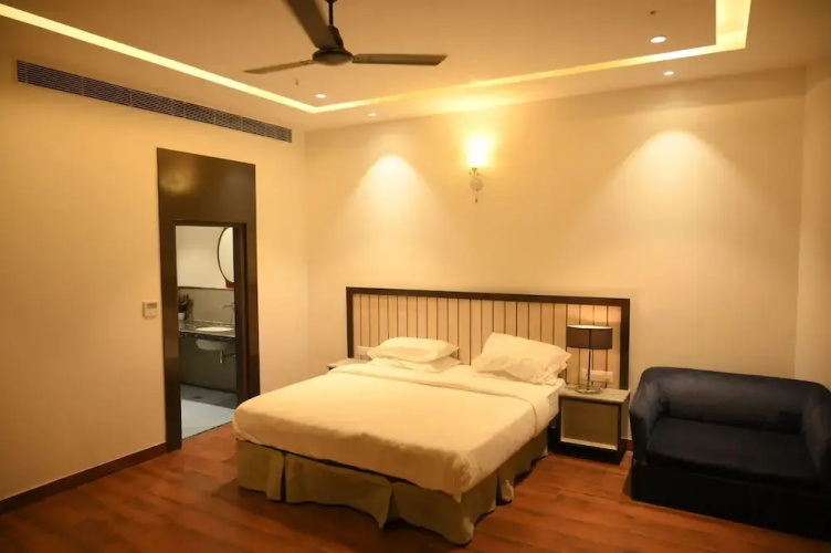 Krishnangan Hotel & Resort