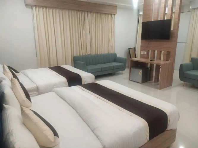 Royal Quadruple room